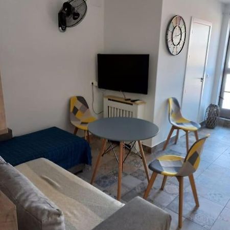 Appartement Loft En Patio De Casa Tipica De Pueblo à Villafranca de Córdoba Extérieur photo