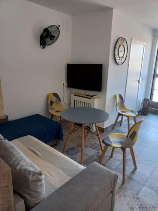 Appartement Loft En Patio De Casa Tipica De Pueblo à Villafranca de Córdoba Extérieur photo